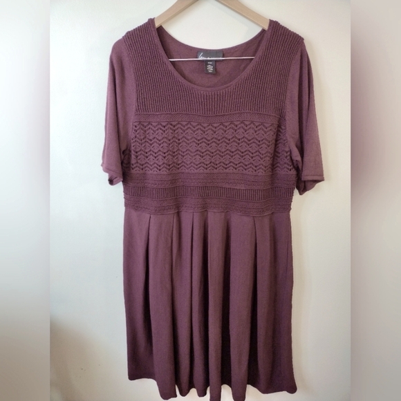 Lane Bryant Dresses & Skirts - 18/20 Lane Bryant knit deep‎ plum short short sleeve dress